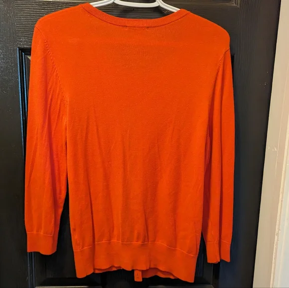 Large Cardigan - Picture 2 of 4